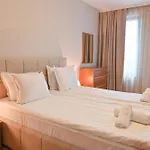 2 Luxurious One Bedroom 5 Minute Walk From The Gondola Station * بانسكو