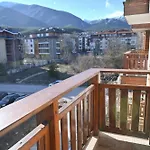 2 Luxurious One Bedroom 5 Minute Walk From The Gondola Station * 班斯科