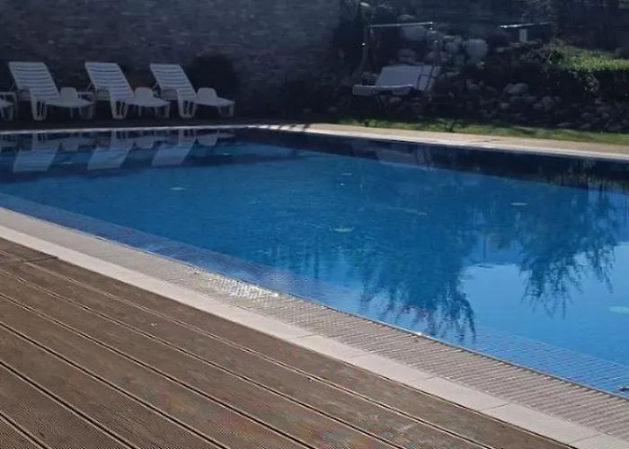 公寓 2 Luxurious One Bedroom 5 Minute Walk From The Gondola Station 班斯科